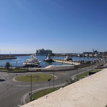 Casa Cavallotti - Modern Apartment Between Train Station And Port Civitavecchia Eksteriør bilde